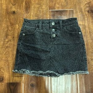 Justice denim skirt black cheetah print size 8